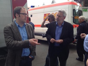 Dr. Florian Janik im Dialog mit Harald Bretting über die Arbeit der Sicherheitsleute auf dem Berg 